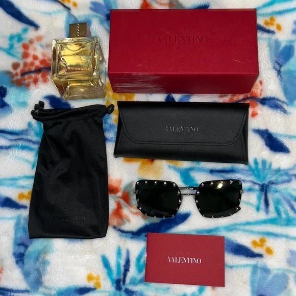 Valentino | Accessories | New Valentino Sunglasses And  display picture 3